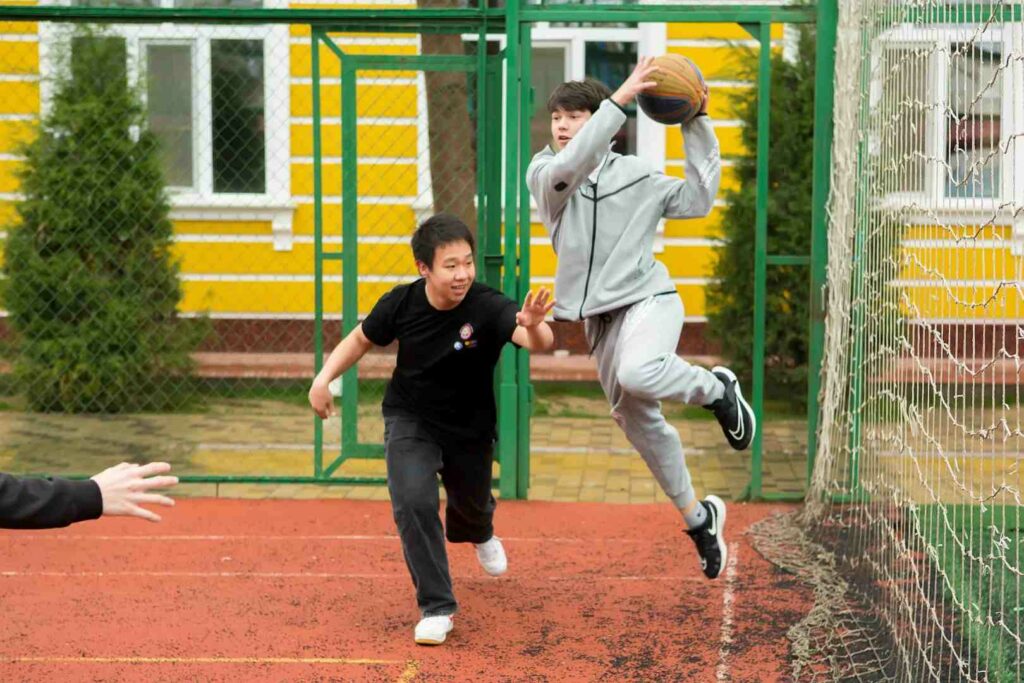 баскетбольная-секция-oxbridge-international-school
